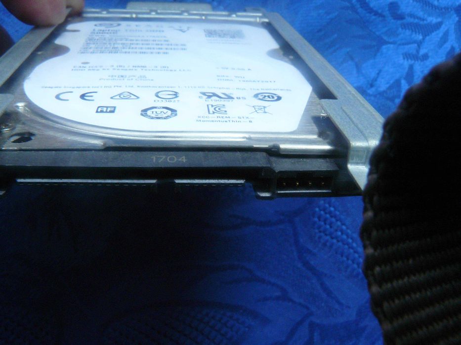 Vand 1 bucata de HardDisk de LAPTOP SEAGATE de 500 GB