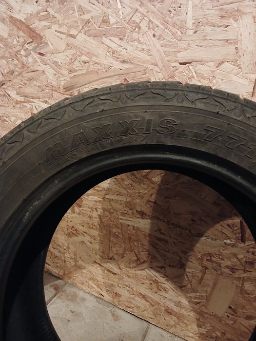 Шины б/у летние два колеса