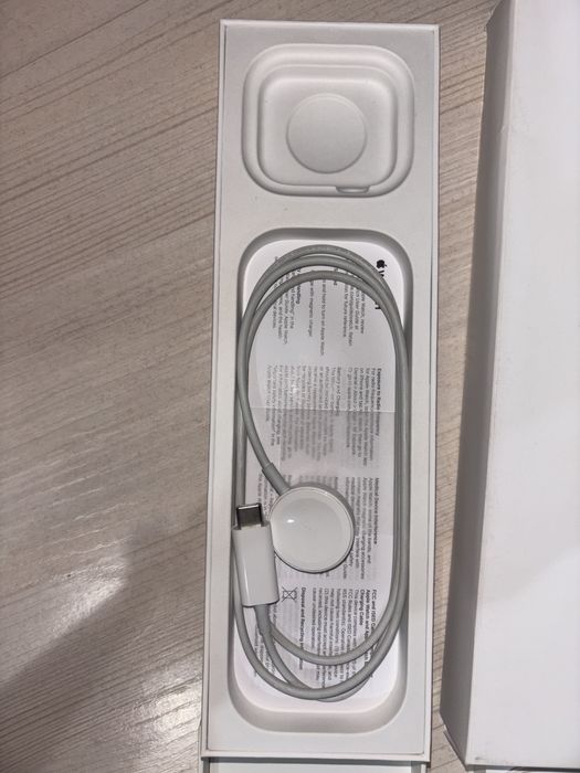 apple watch SE (Gen 2) 44 mm
