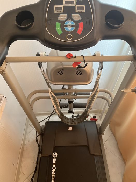 Беговая дорожка с массажером