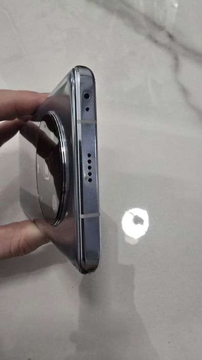 Vând Honor Magic 4 Pro - 256GB - Stare Excelentă (Puțin utilizat)