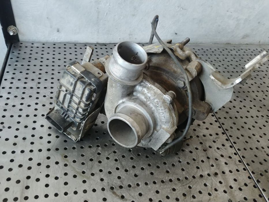 turbina 4.0 tdi ase audi a8 d3  057145701t