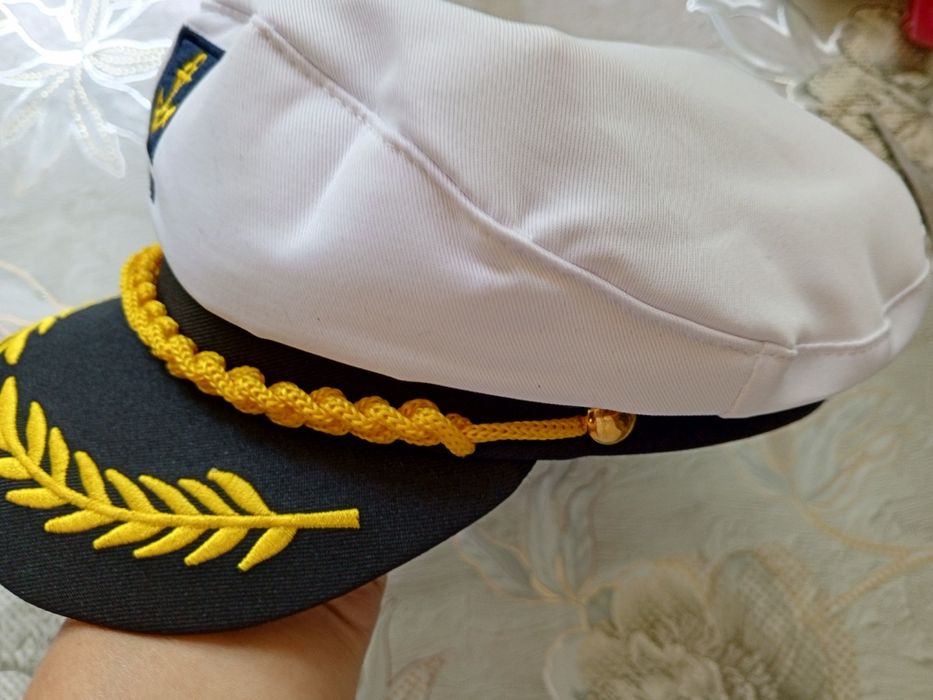 Фуражка капитана белая в наличии и под заказ