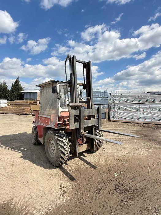 Stivuitor diesel O&K Germania din anul 1997, sarcina nominala 3 Tone, inaltime ridicare 3m