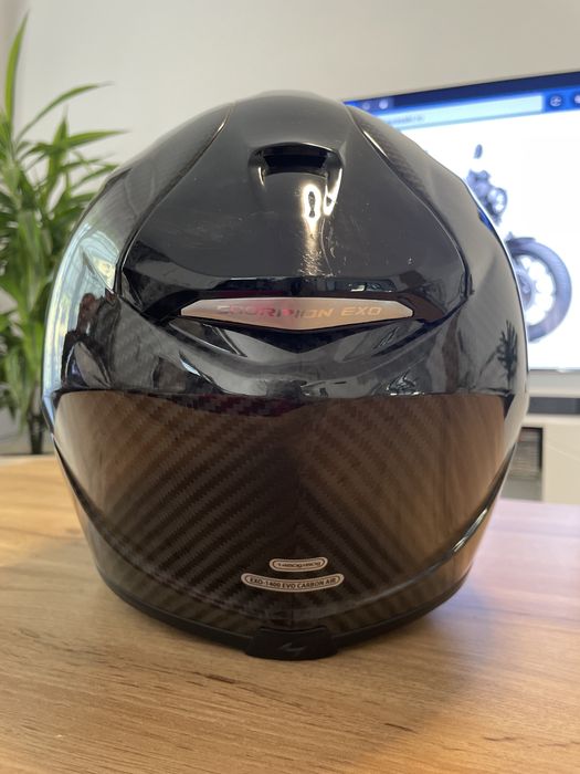 Casca Scorpion Exo 1400 Carbon