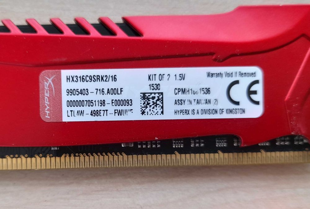 kit Memorie HyperX Savage Red 8 GB, DDR3, 1600MHz, CL9, 1.5V  450 lei