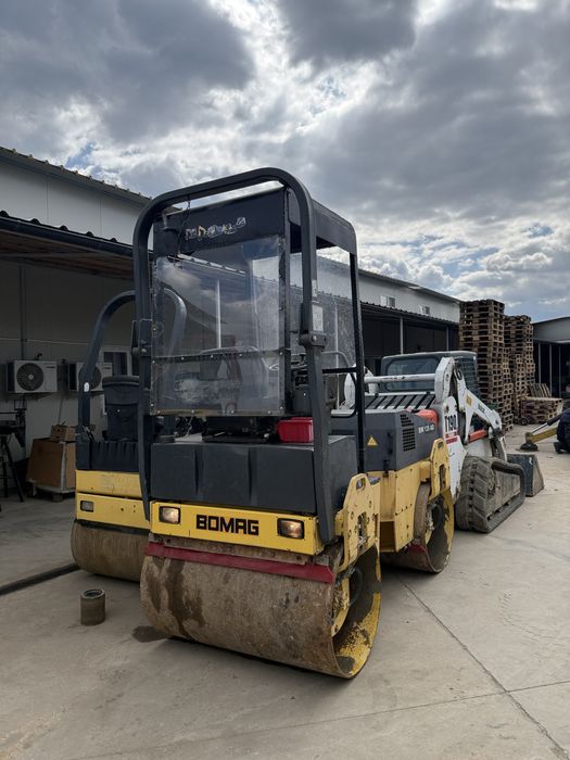 Clilindru compactor 5 tone Bomag BW 135 AD
