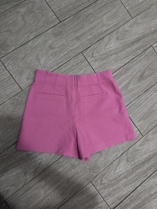 Къси панталонки Zara