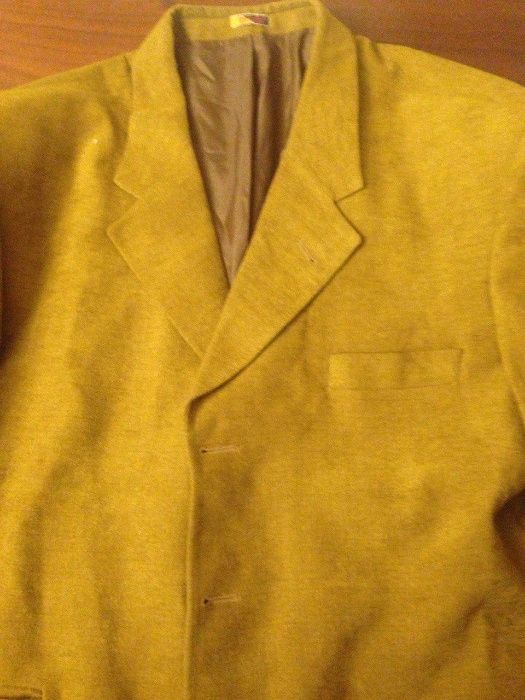 Продаю Костюмы Больших Размеров 60-62 от 180 тыщ