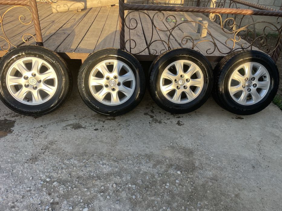 Шины и диск 15