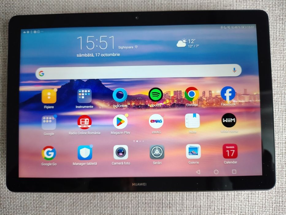 Vând tabletă impecabilă Huawei Media Tab5