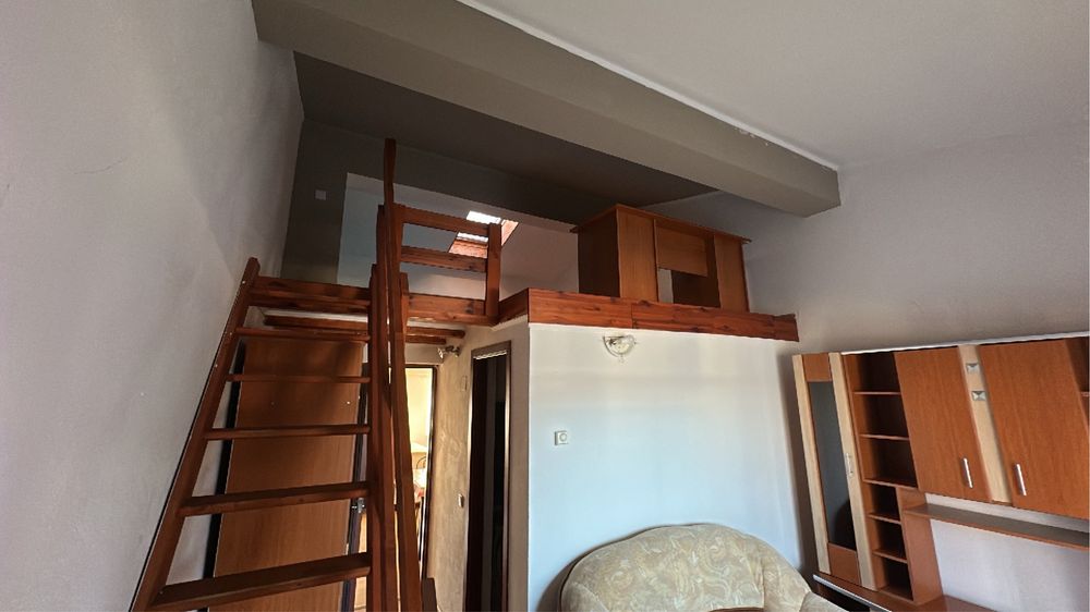 Apartament/garsoniera de vanzare