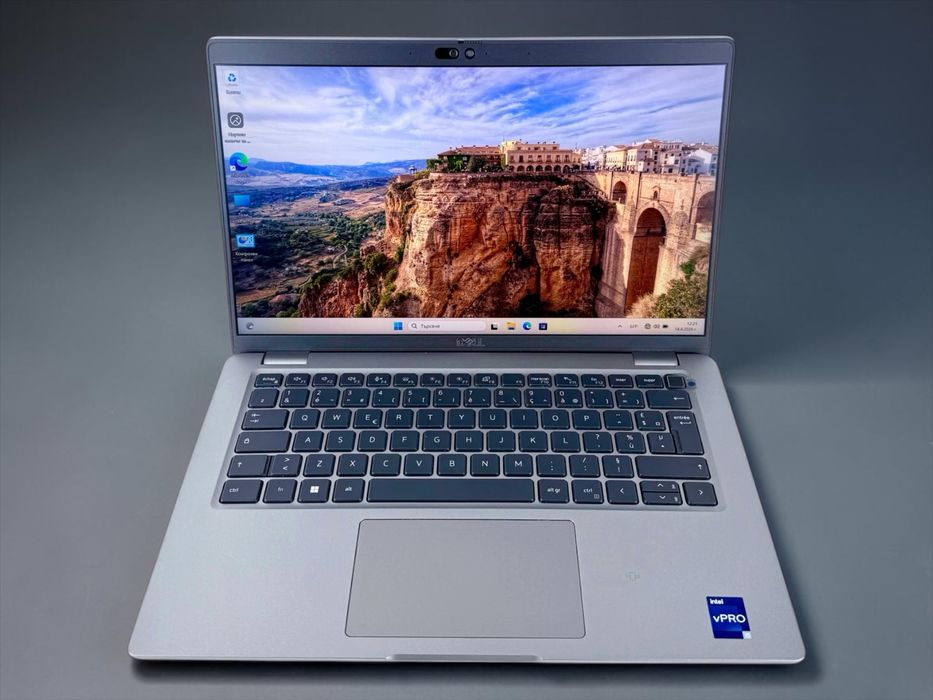 Dell Latitude 5440 14" FHD i5-1245U 16RAM 256SSD Отличен! Гаранция!
