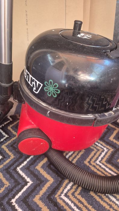 Vand aspirator Henry HVR200 stare buna