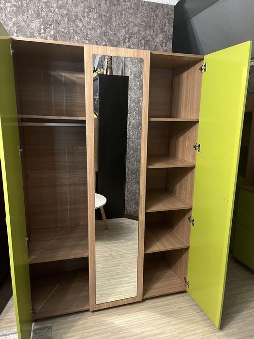 Продам детский шифоньер