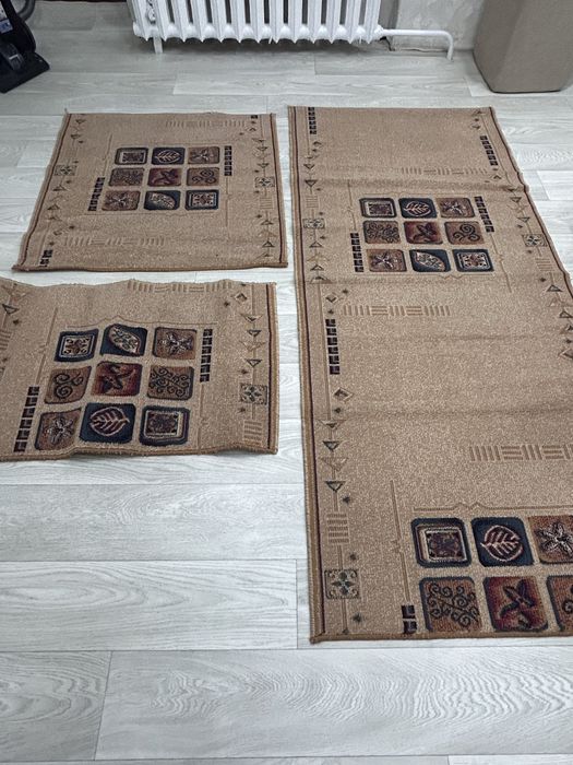 Продам три ковра