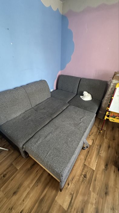 Отдам даром диван