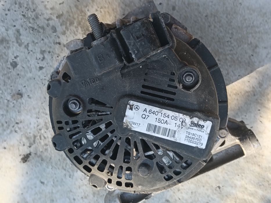 Alternator Mercedes A Clasa 2.0 cdi.
Alternator Mercedes 150A Valeo - A6401540502 (Clasa A / Clasa B)