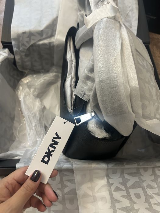 Сумка от DKNY оригинал