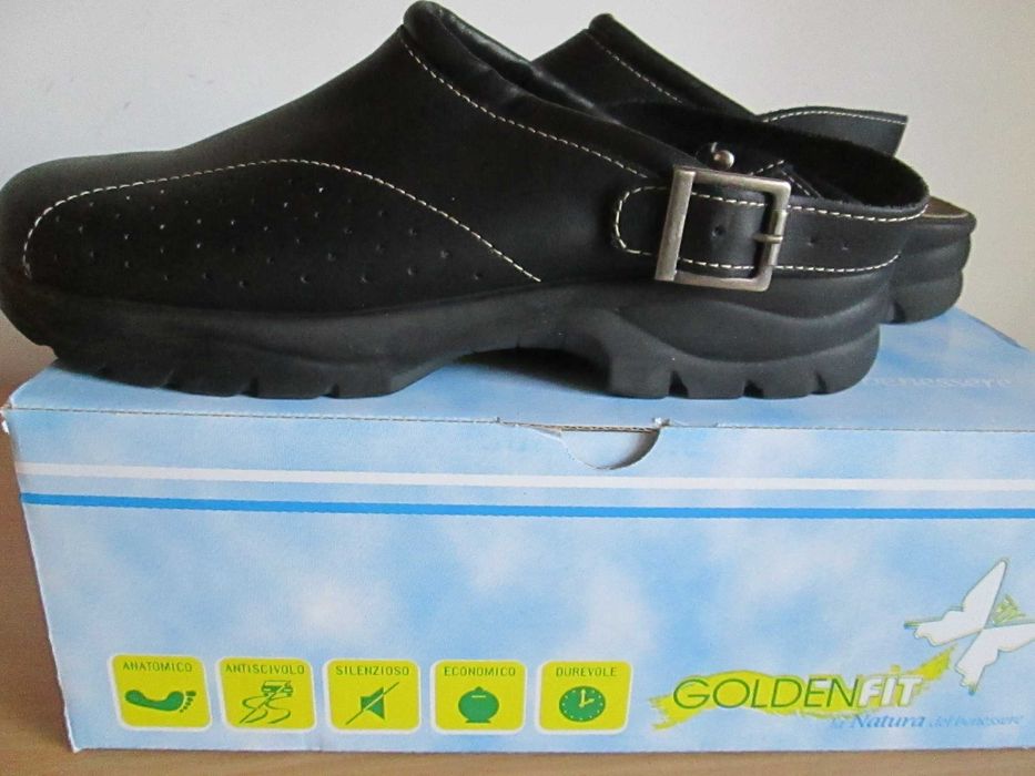 Mедицински обувки/сабо, размер 43