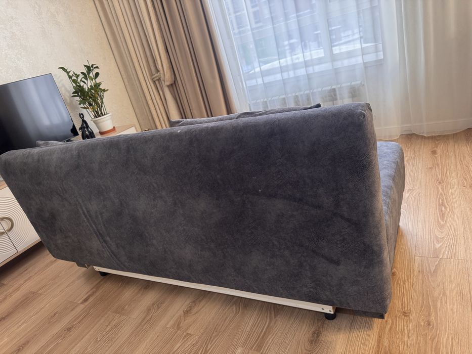 Продам диван тахта