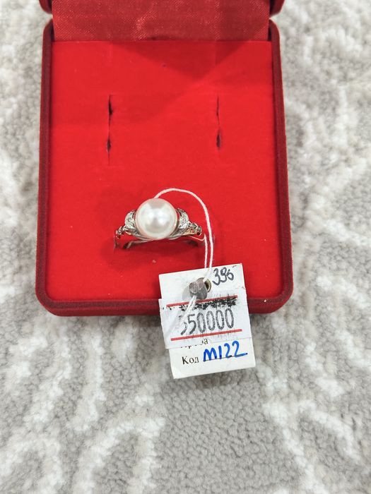 Продам бриллиантовый комплект