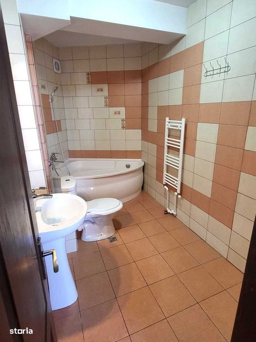 Apartament 2 Camere, Parcare Inclusă, Bucium-OMV