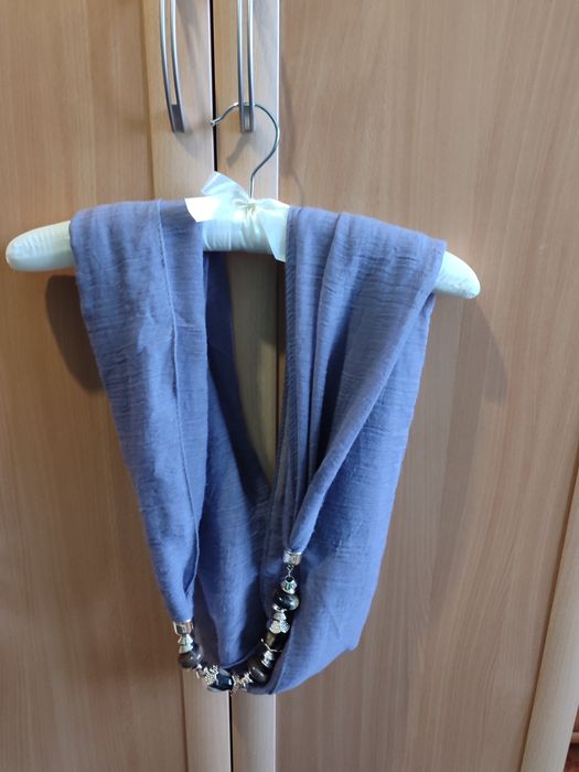 Шарф-подвеска. Новый.2000