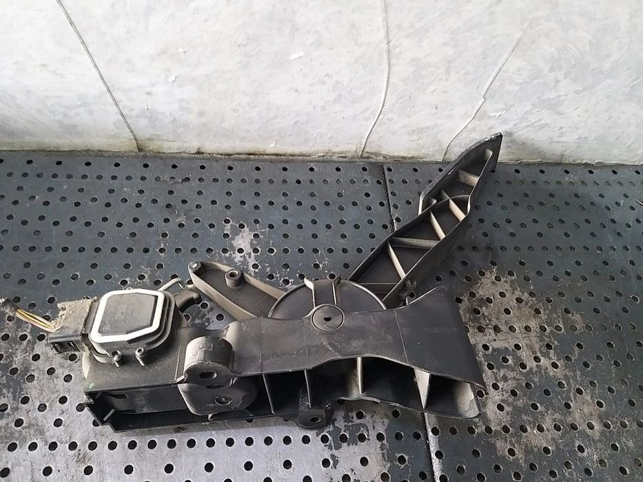 Pedala acceleratie mercedes a class w169 91736020