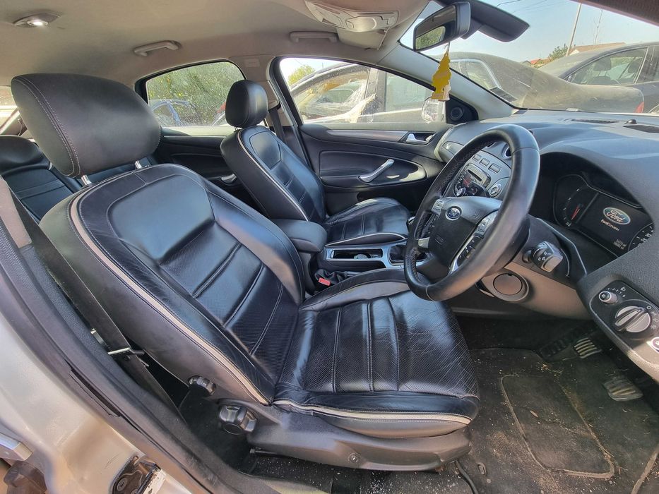 Dezmembrez Ford Mondeo 2010 Facelift 2.0 d 6 tr euro 5