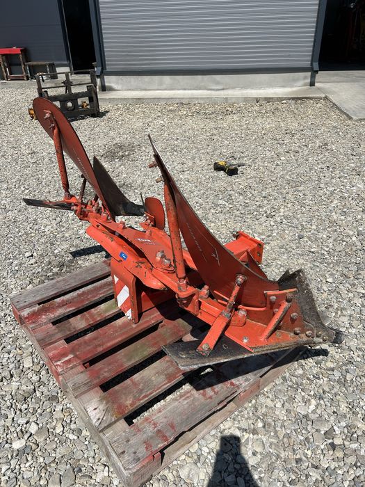 Piesa . Cormana plug kuhn Master 120