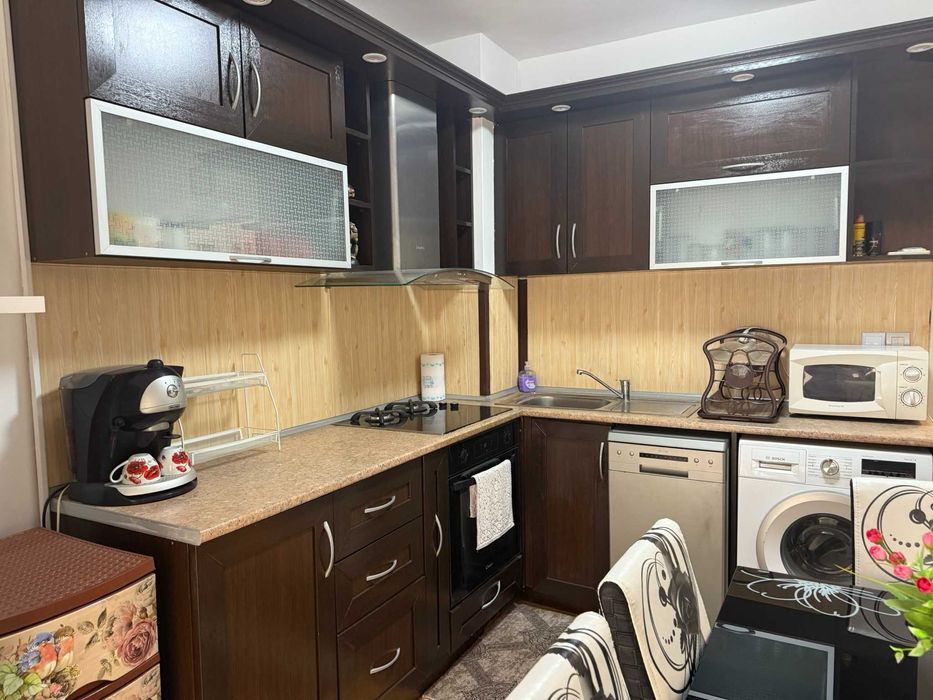 Отдавам под наем 2-стаен апартамент - кв. Възраждане