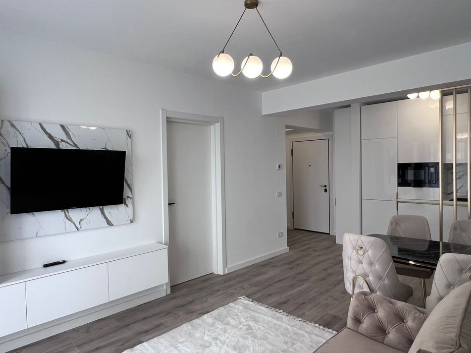 Inchiriez apartament Prima Arena