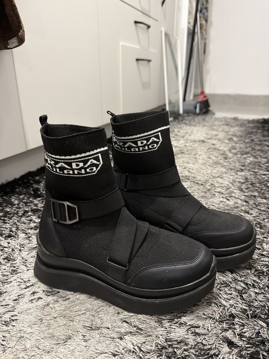Черни обувки Prada Milano