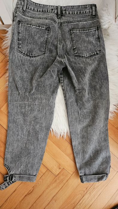 Дънки, топ модел LBD