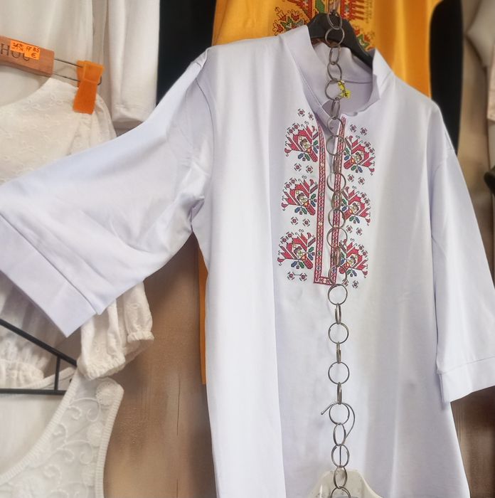 Тениска с шевица