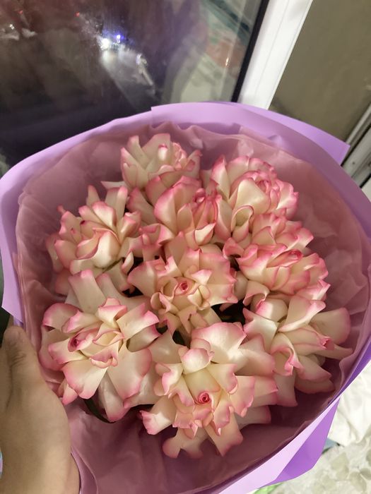 Элитный букет из крупных роз