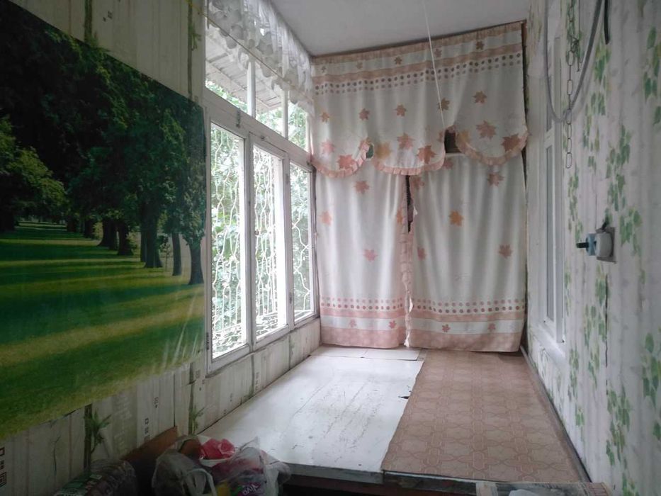 Продаю 3 х комнатную квартиру Навои 6 мкр, Sotiladi