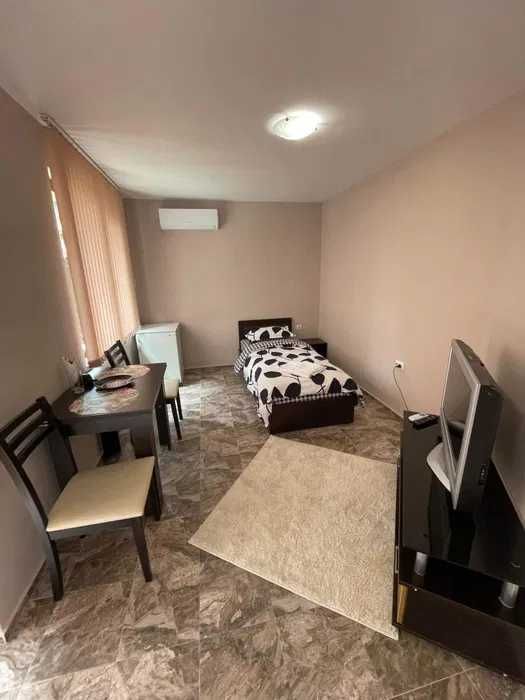 Дава се под наем  в Несебър - 20 кв.м за 76.5 € - Снимка #1