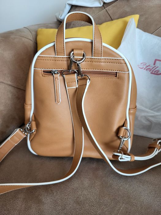 Раница DOCA в цвят камел