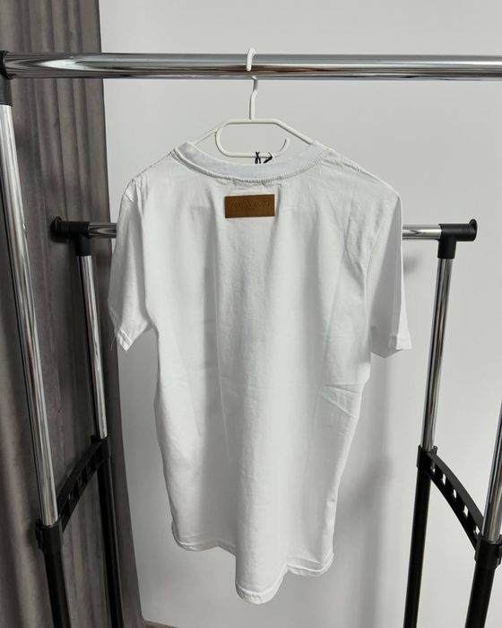 Tricou LOUIS VUITTON super calitate