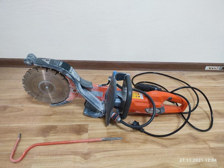 Almazniy rezak beton kesamiz almazniy bur beton teshamiz