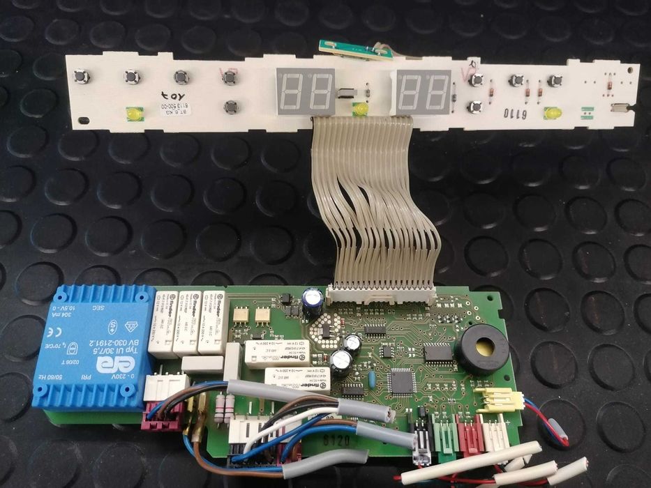 Placa electronica cu afisaj frigider Franke FCB3201 / C165