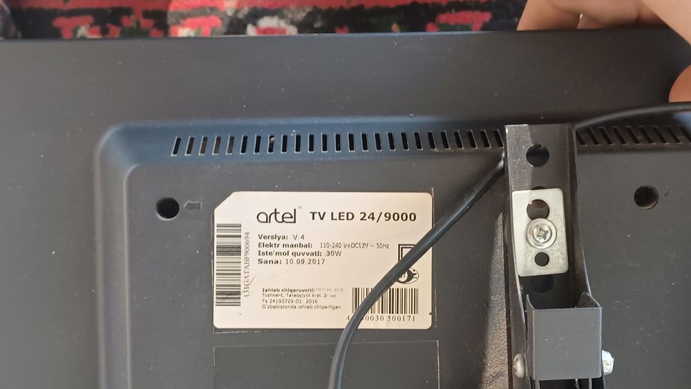 Artel 24 dyuymli televizor sotiladi