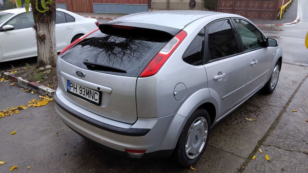 FORD FOCUS 1.6 benzina, 101 cp,2006, E 4, GPL, 5 usi, KEYLESS GO-ENTRY