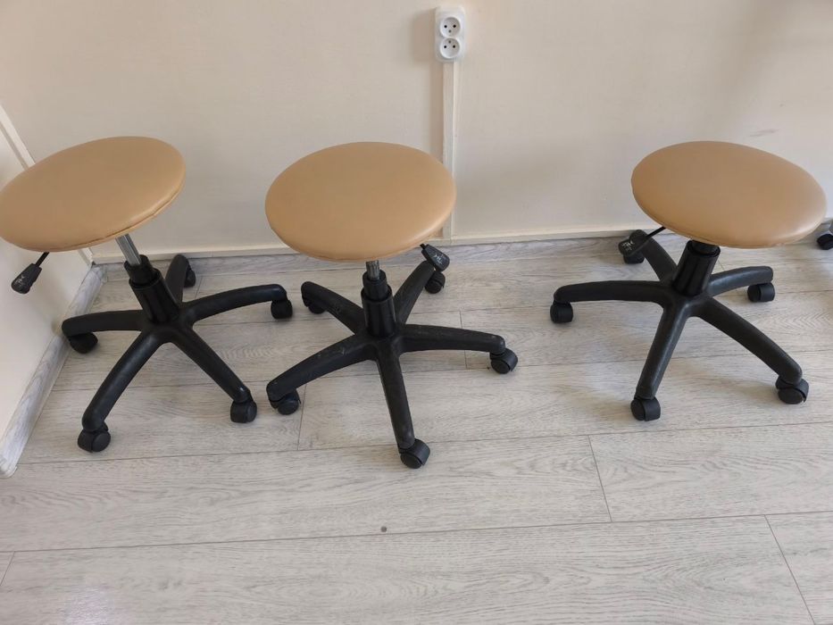 Круглый стул пневмо