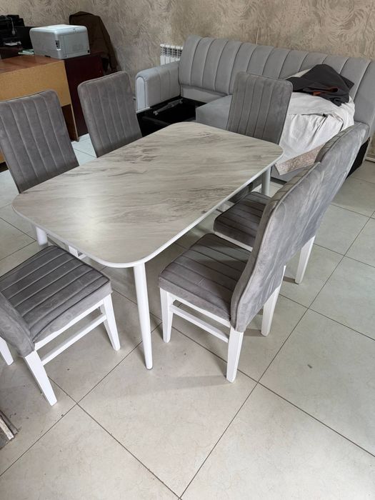 Yangi yog‘och karkasli stullar – 200000 so‘mdan!