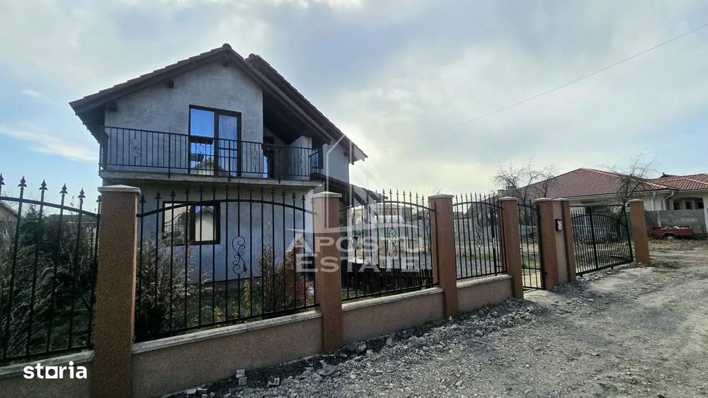 Casa individuala de vanzare, 4 camere, Sanmihaiu Roman, comision 0
