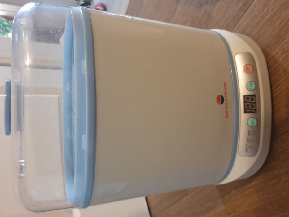 Sterilizator biberoane electric