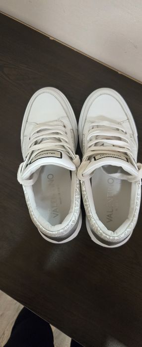 Маратонки Valentino 36 номер